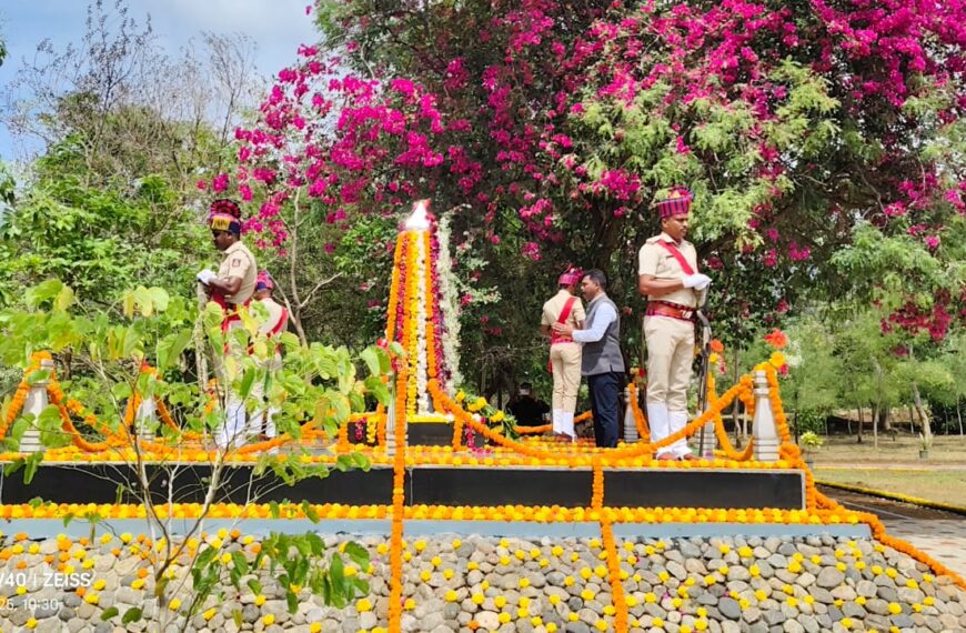 ಅರಣ್ಯ ಇಲಾಖೆಯಿಂದ ಕೀರ್ತಿಚರ್ಕ ಡಿಸಿಎಫ್ ದಿ.ಶ್ರೀನಿವಾಸ್ ಅವರಿಗೆ ಗೌರವ ಸಮರ್ಪಣೆ