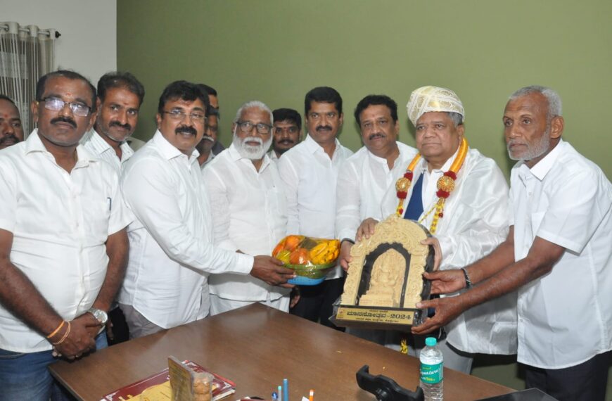 ಜಾತಿ ಸಮೀಕ್ಷೆ ಹೆಸರಿನಲ್ಲಿ ಸಮುದಾಯಗಳ ವಿಭಜನೆ : ಜಗದೀಶ್ ಶೆಟ್ಟರ್ ಆರೋಪ